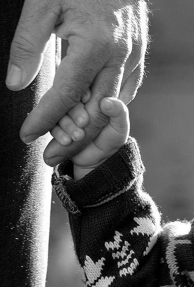 Footsteps We Follow: A Father's Love, Unfolded 1000074021